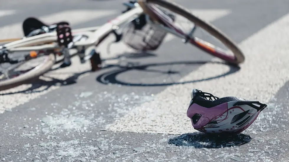 Die Zahl der Unfälle in Sachsen steigt wieder an - vor allem bei den Radfahrern. (Symbolbild)