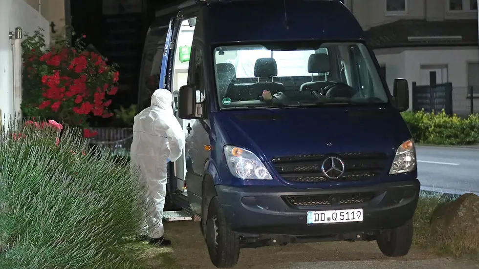 Die Polizei ist ist am Ereignisort und sichert Spuren